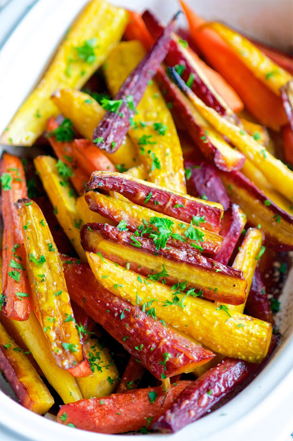 Butter-Glazed Rainbow Carrots Recipe