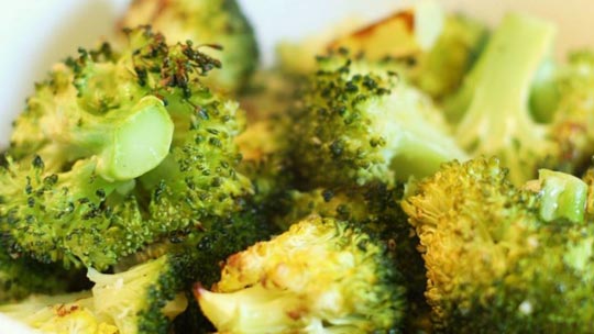 Roasted Garlic Lemon Broccoli